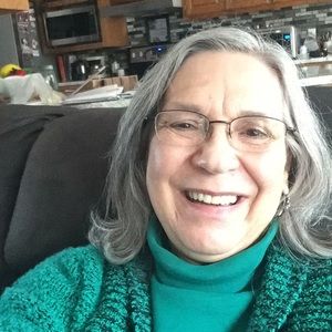 Meet your Posher, Carol